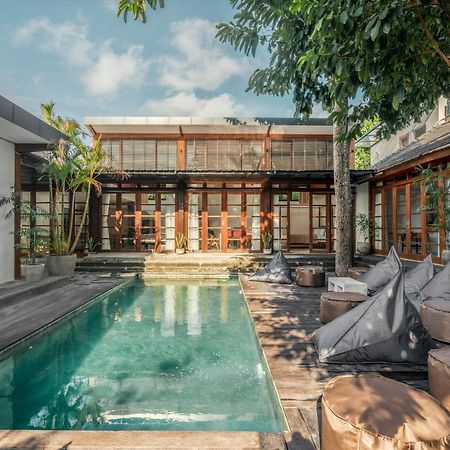 Апартаменти Batu Belig Living Managed By Cpm Bali Семіньяк Екстер'єр фото