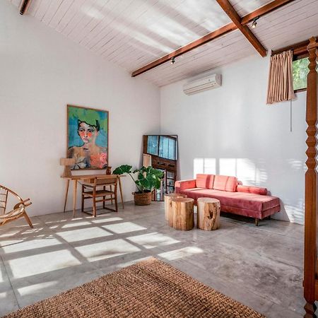 Апартаменти Batu Belig Living Managed By Cpm Bali Семіньяк Екстер'єр фото