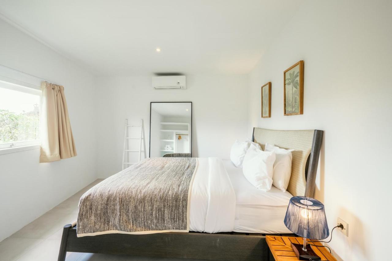 Апартаменти Batu Belig Living Managed By Cpm Bali Семіньяк Екстер'єр фото